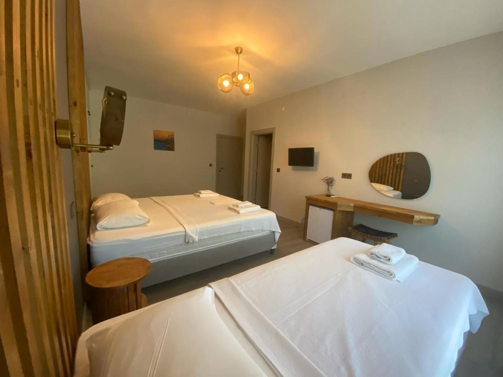 Elyada Otel Ve Bag Evi 8 Yas Ustu Bozcaada Esterno foto