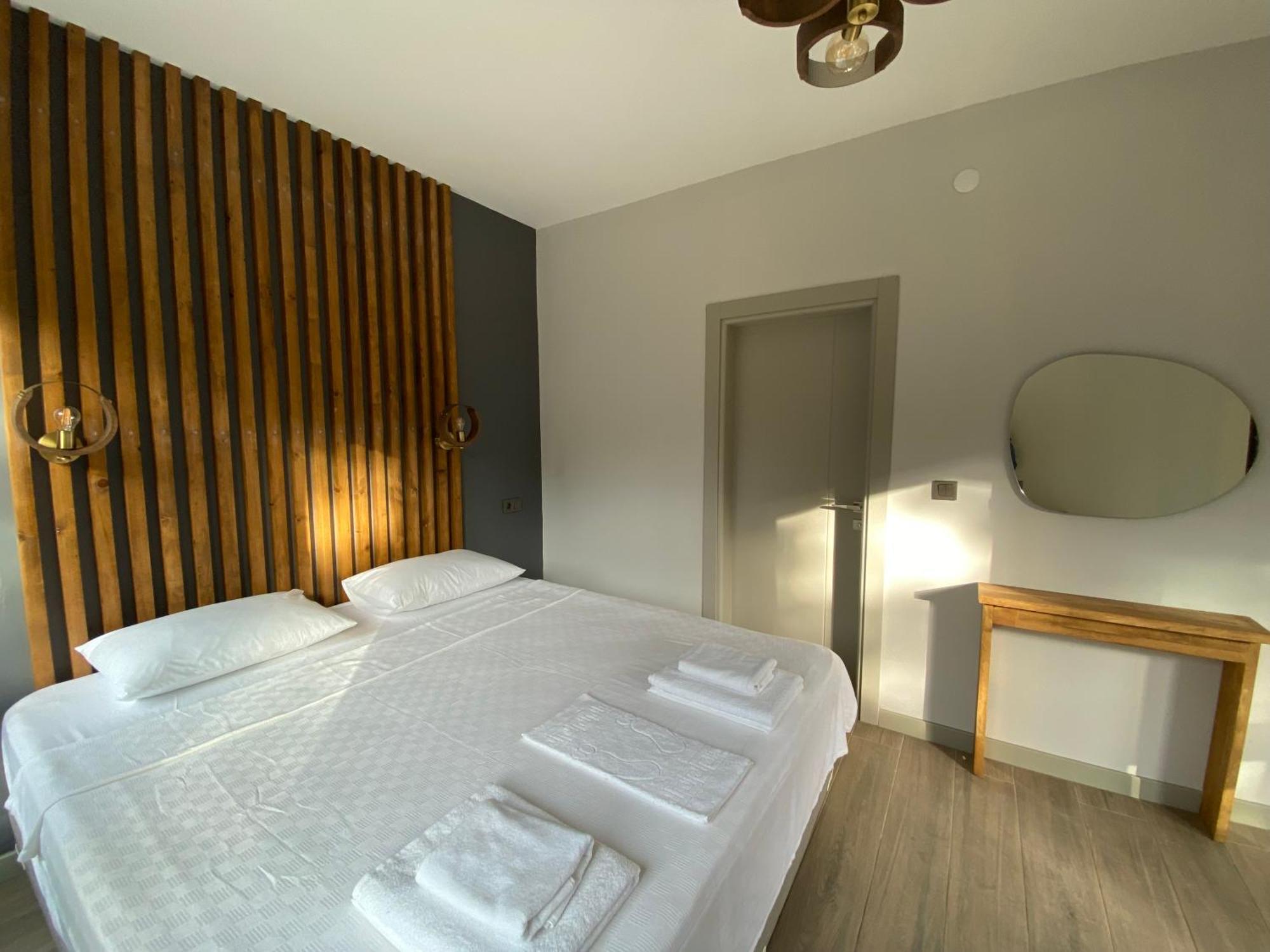 Elyada Otel Ve Bag Evi 8 Yas Ustu Bozcaada Esterno foto