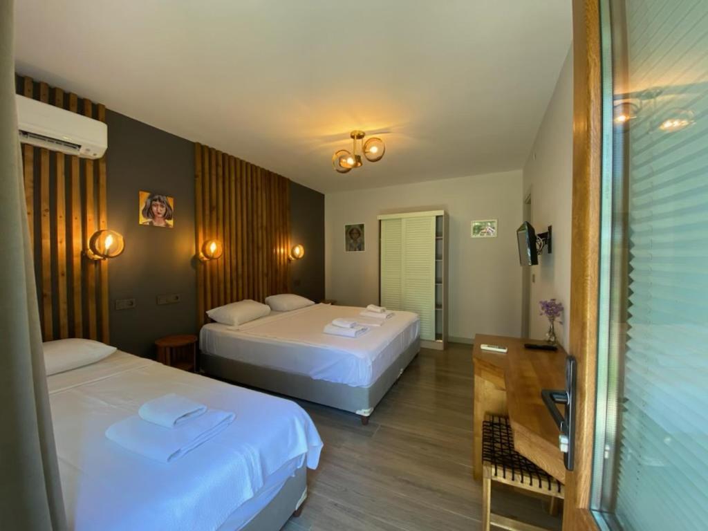 Elyada Otel Ve Bag Evi 8 Yas Ustu Bozcaada Esterno foto