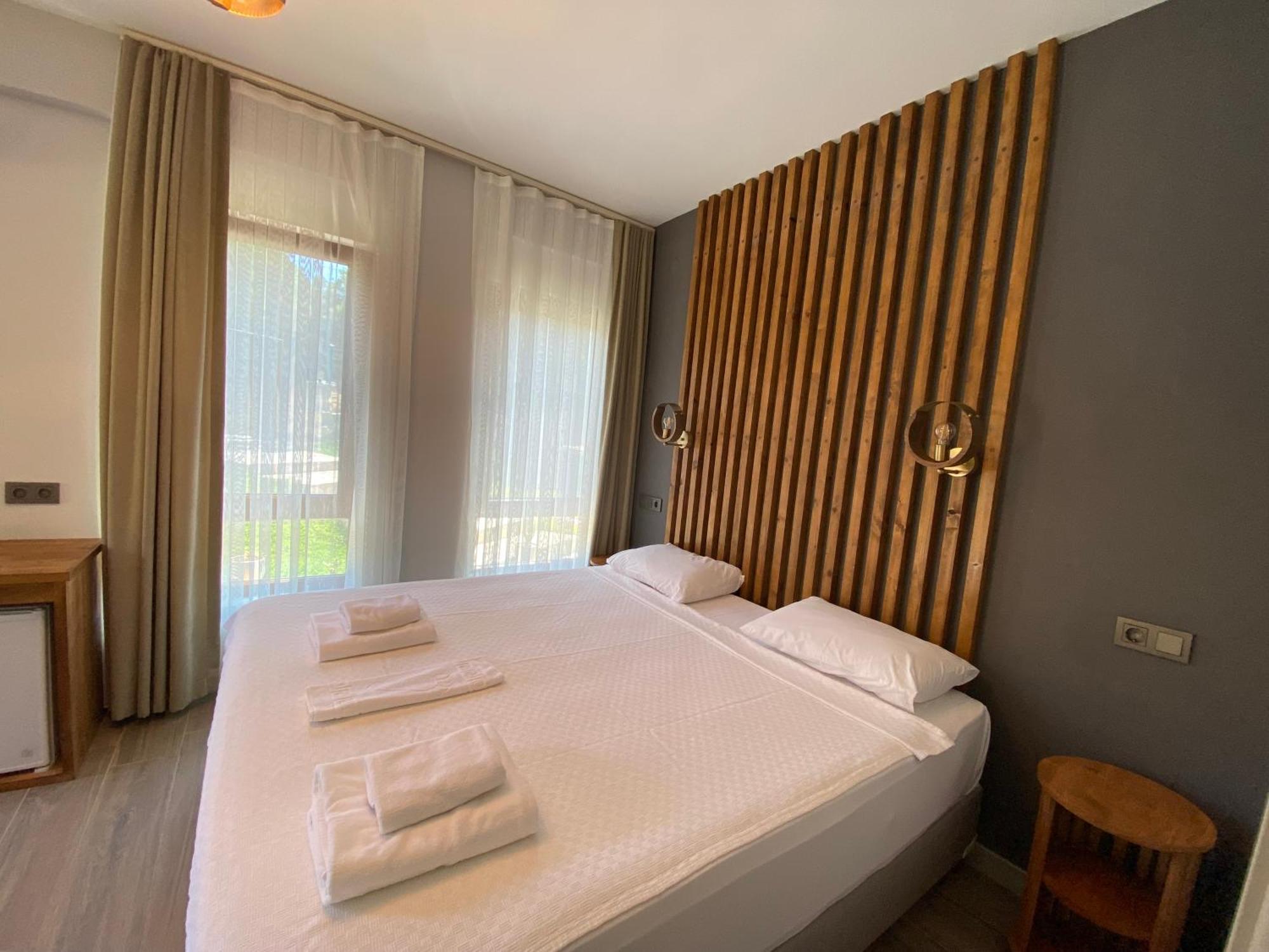 Elyada Otel Ve Bag Evi 8 Yas Ustu Bozcaada Esterno foto