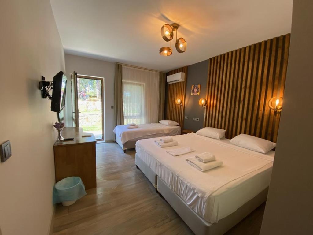 Elyada Otel Ve Bag Evi 8 Yas Ustu Bozcaada Esterno foto