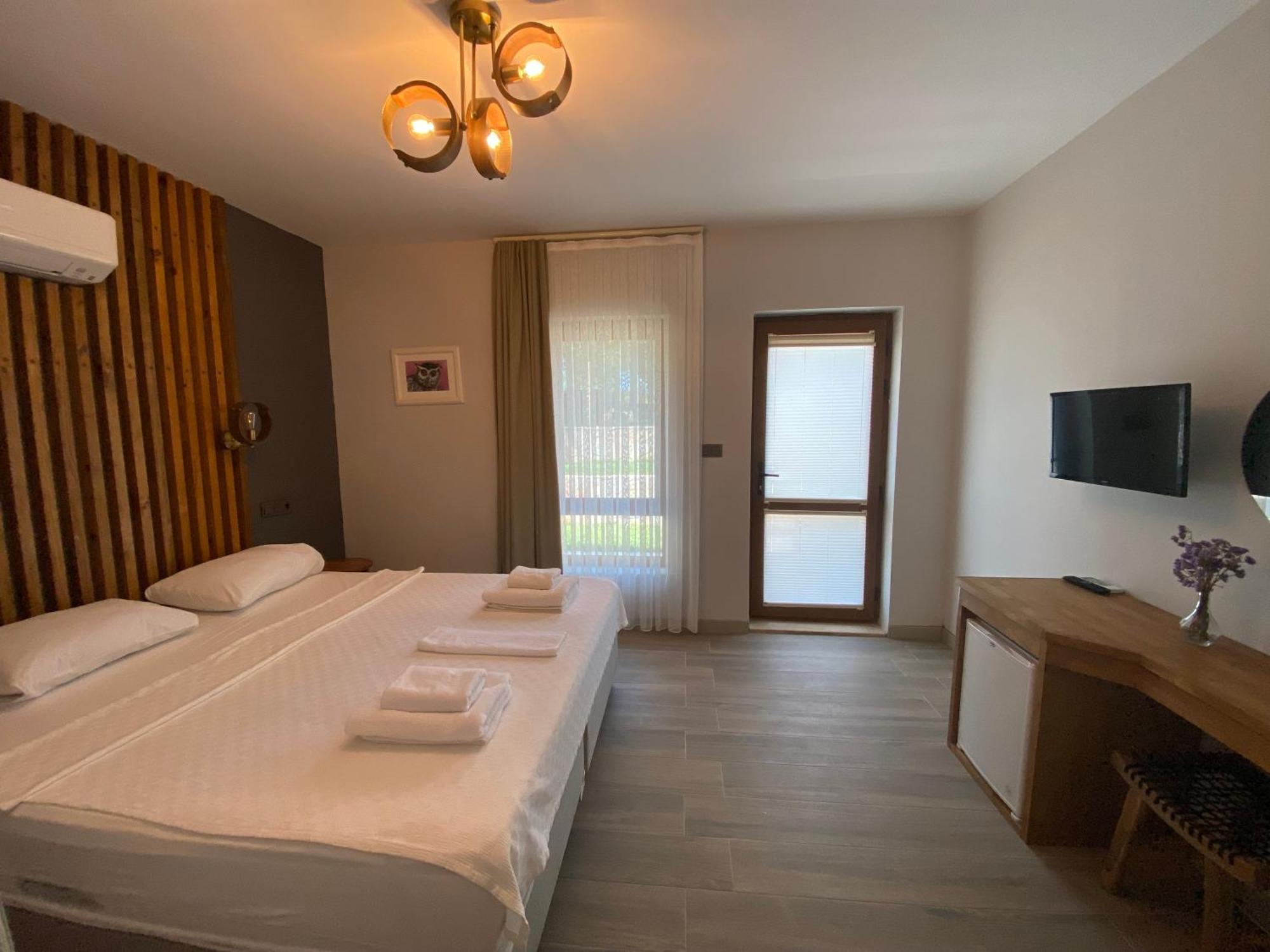 Elyada Otel Ve Bag Evi 8 Yas Ustu Bozcaada Esterno foto